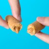 HIWALK - EGG ROLLS WITH PEANUT FILLING (EXPIRY DATE : 22 Aug 2022) - 8'S