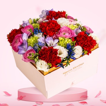 Flower Reservation - Flower Box (Carnation, Freesia, Bellflower, Small Football and others) [GF00114] - PC